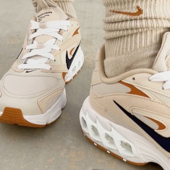 New Nike Zoom Air Fire New With Box - Picture 8 of 15